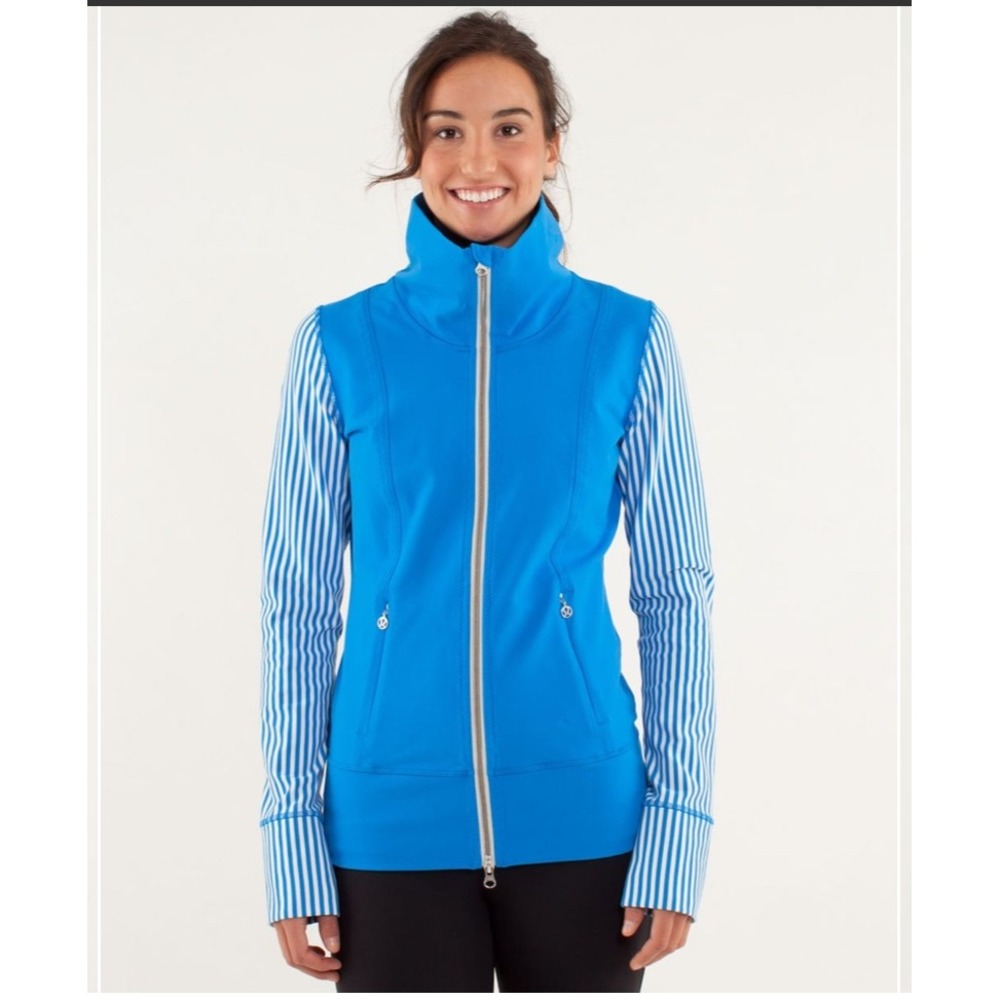 Lululemon Daily Yoga Jacket Blue size 6